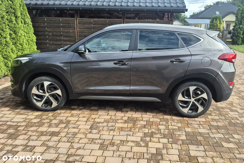 Hyundai Tucson 1.7 CRDI BlueDrive Comfort 2WD - 2