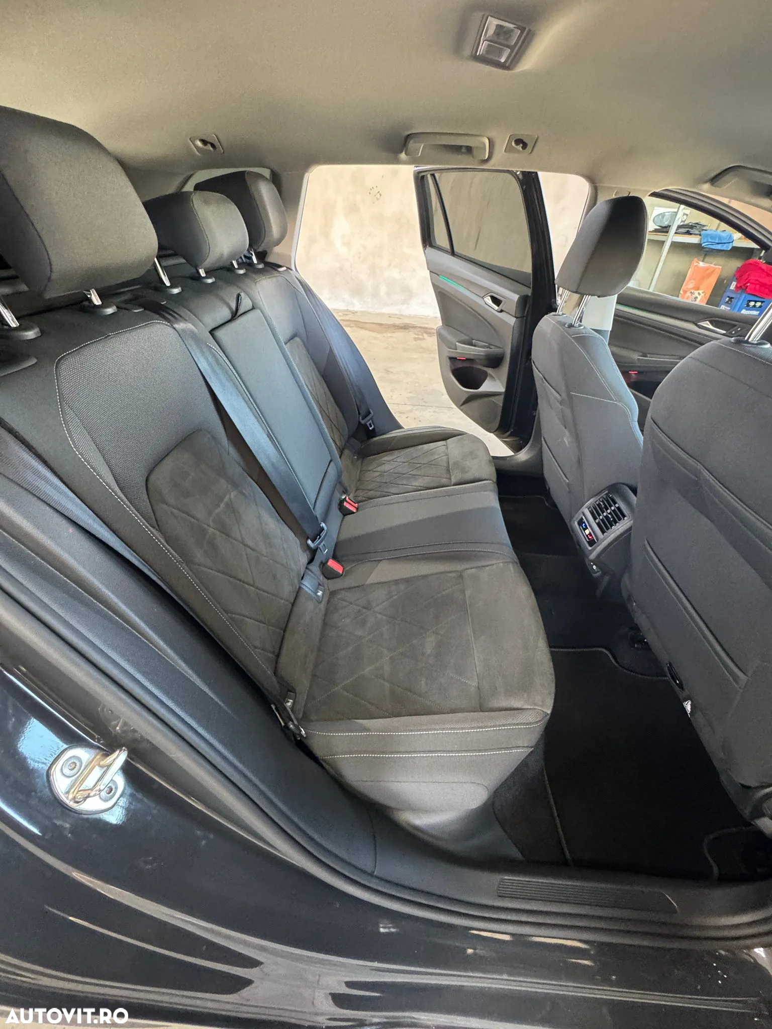 Volkswagen Golf 2.0 TDI DSG Style - 18