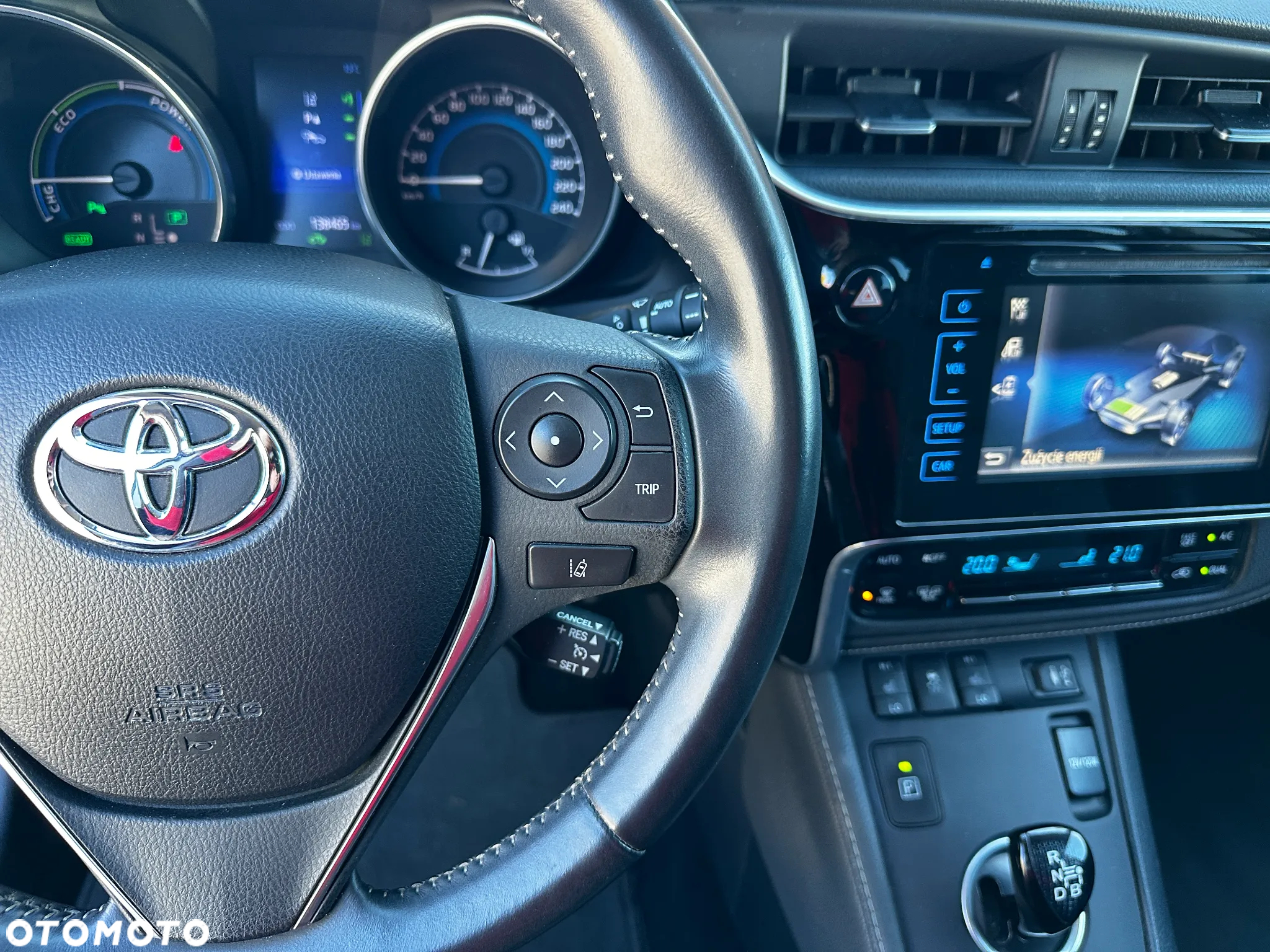 Toyota Auris - 11