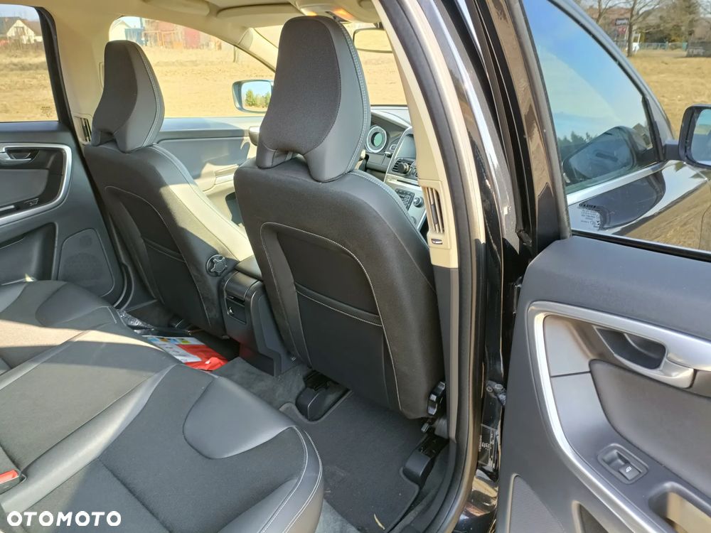 Volvo XC 60 - 12