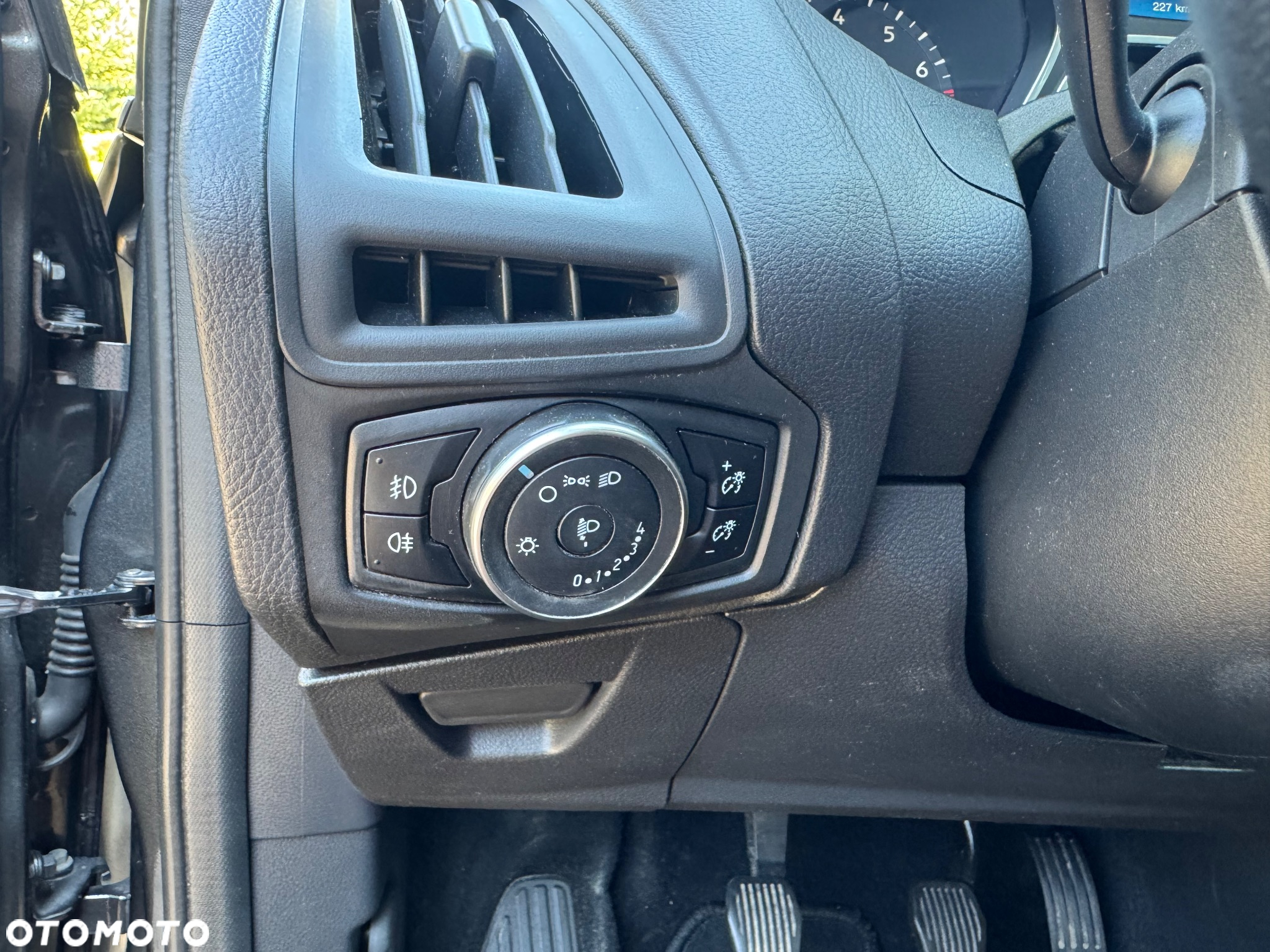 Ford Focus 1.0 EcoBoost Gold X ASS - 34