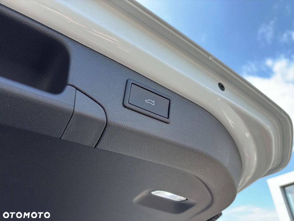 Volkswagen Passat Variant - 20