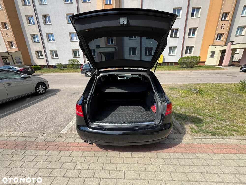 Audi A4 Avant 2.0 TDI DPF Ambiente - 7