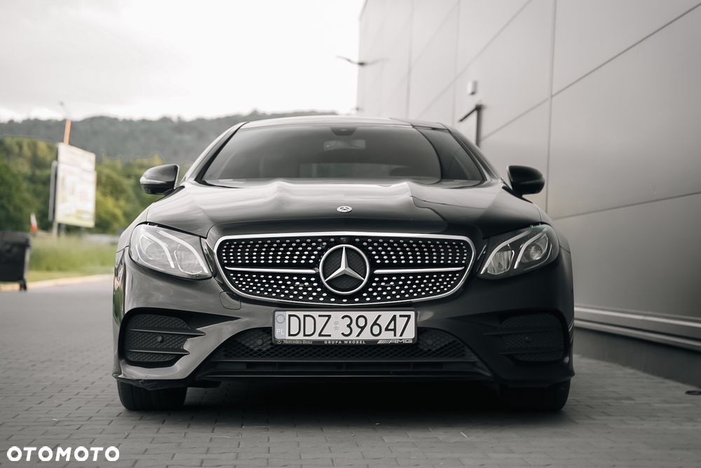 Mercedes-Benz Klasa E 220 d 4-Matic 9G-TRONIC - 2