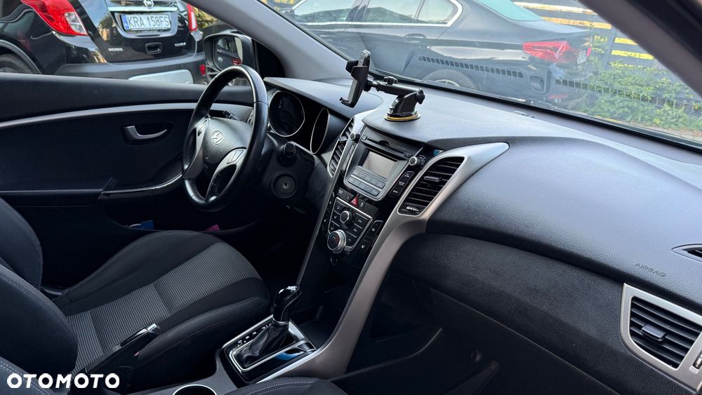 Hyundai i30 - 33
