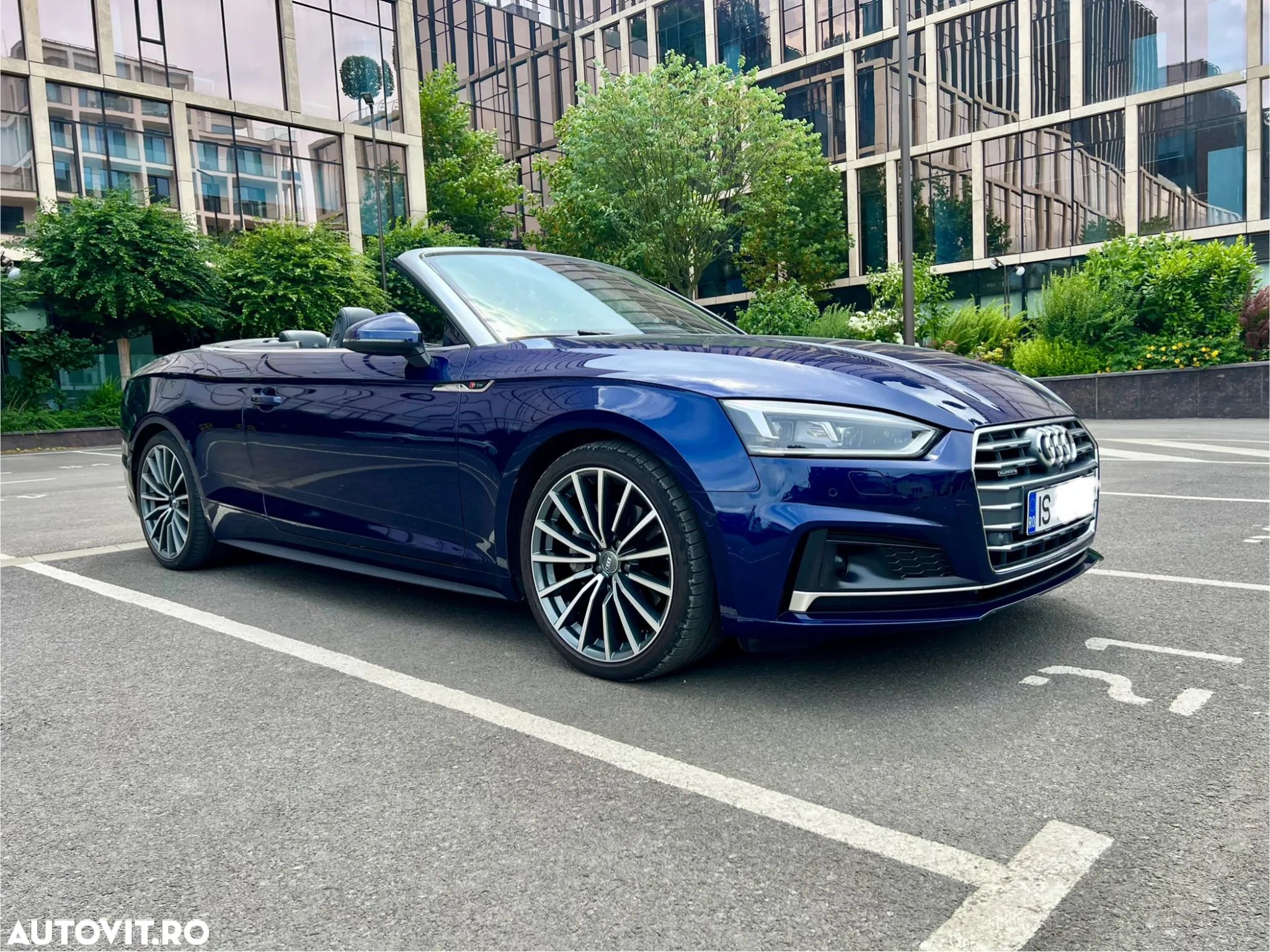Audi A5 Cabrio 40 TDI quattro S tronic S line - 1