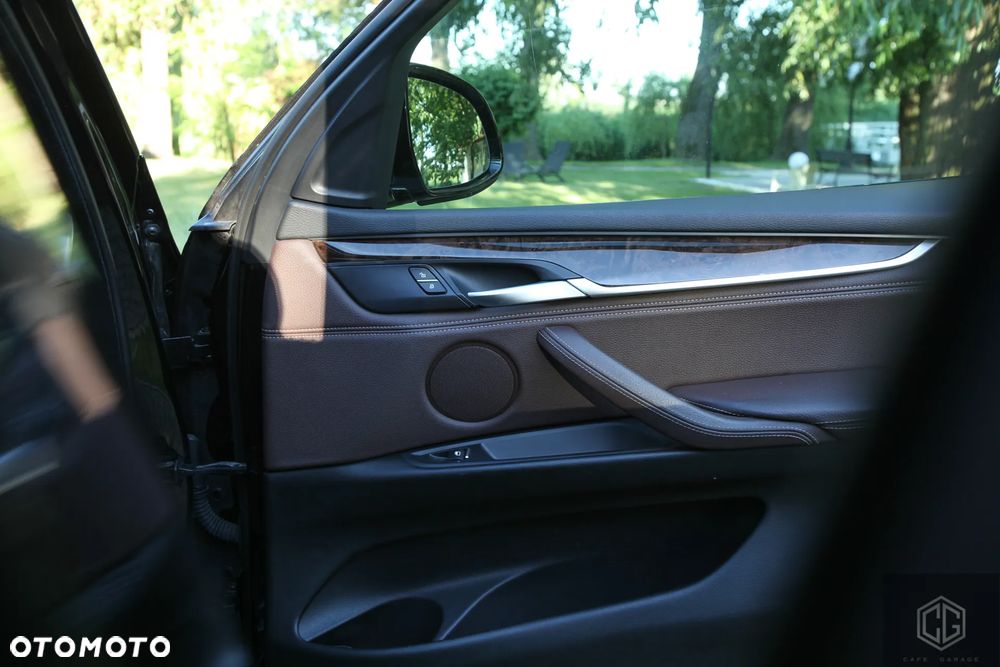 BMW X5 xDrive25d - 36