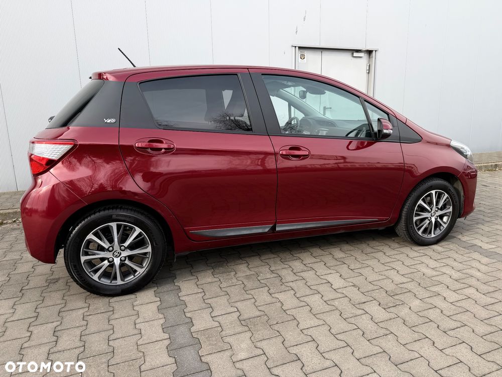 Toyota Yaris 1.5 Premium - 5