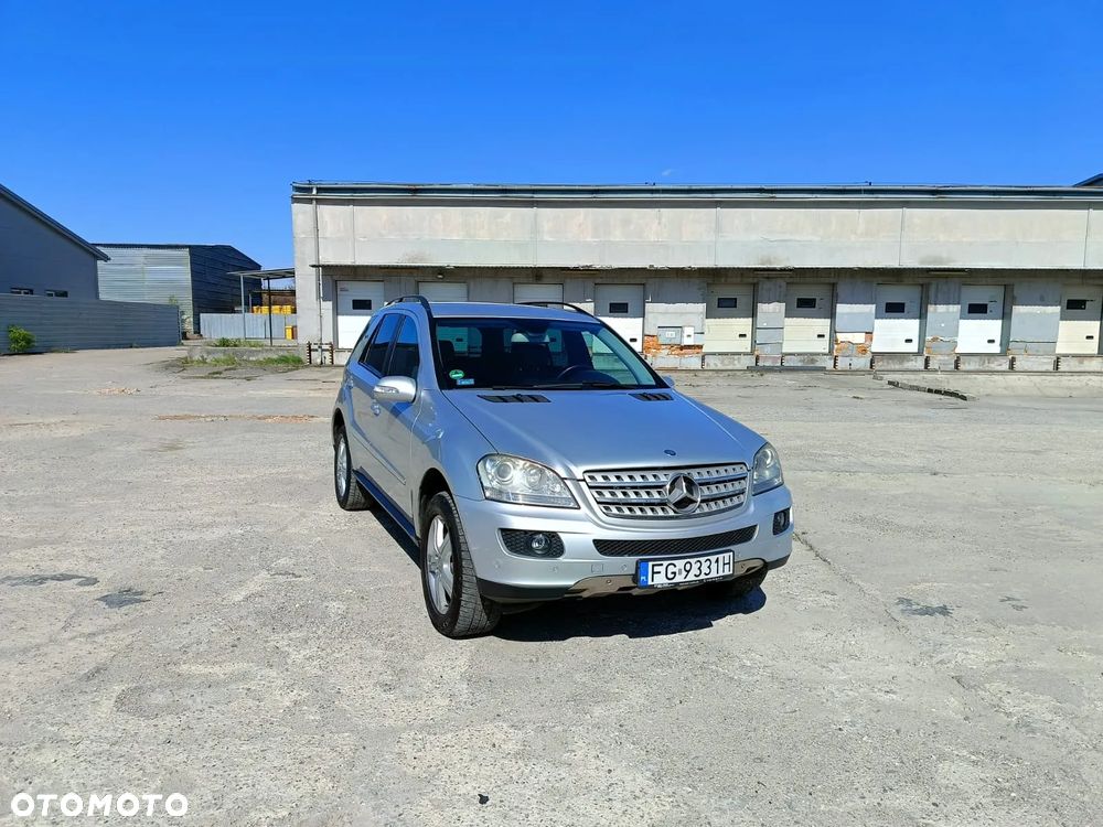 Mercedes-Benz ML - 6