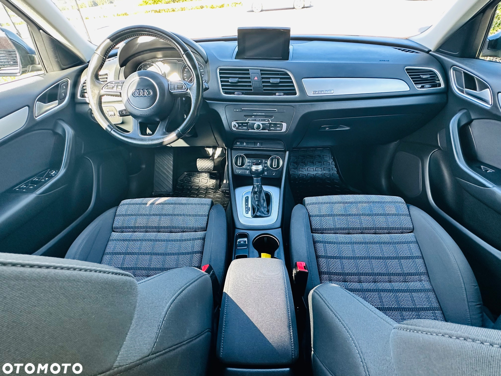 Audi Q3 2.0 TDI quattro S tronic - 15