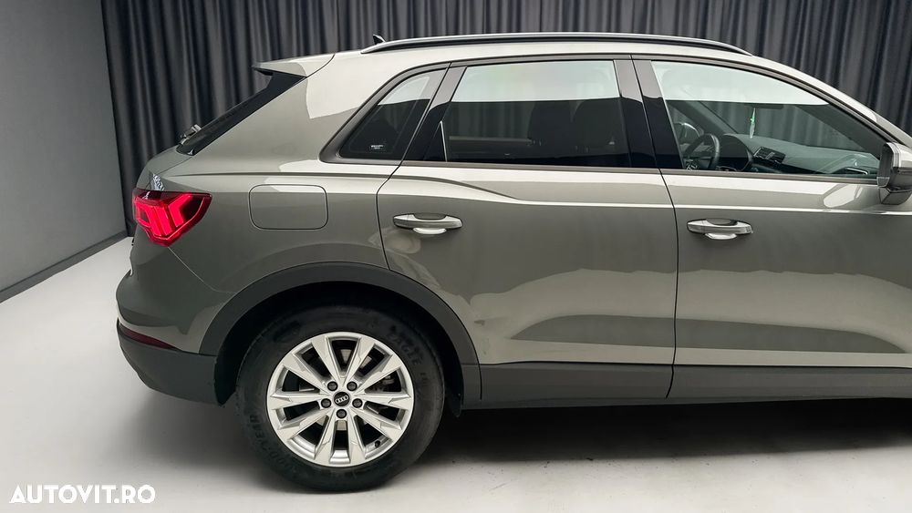Audi Q3 2.0 40 TFSI S tronic quattro - 9
