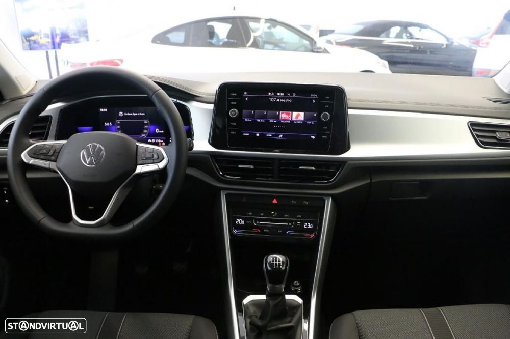 VW T-Roc 1.0 TSI Urban - 33