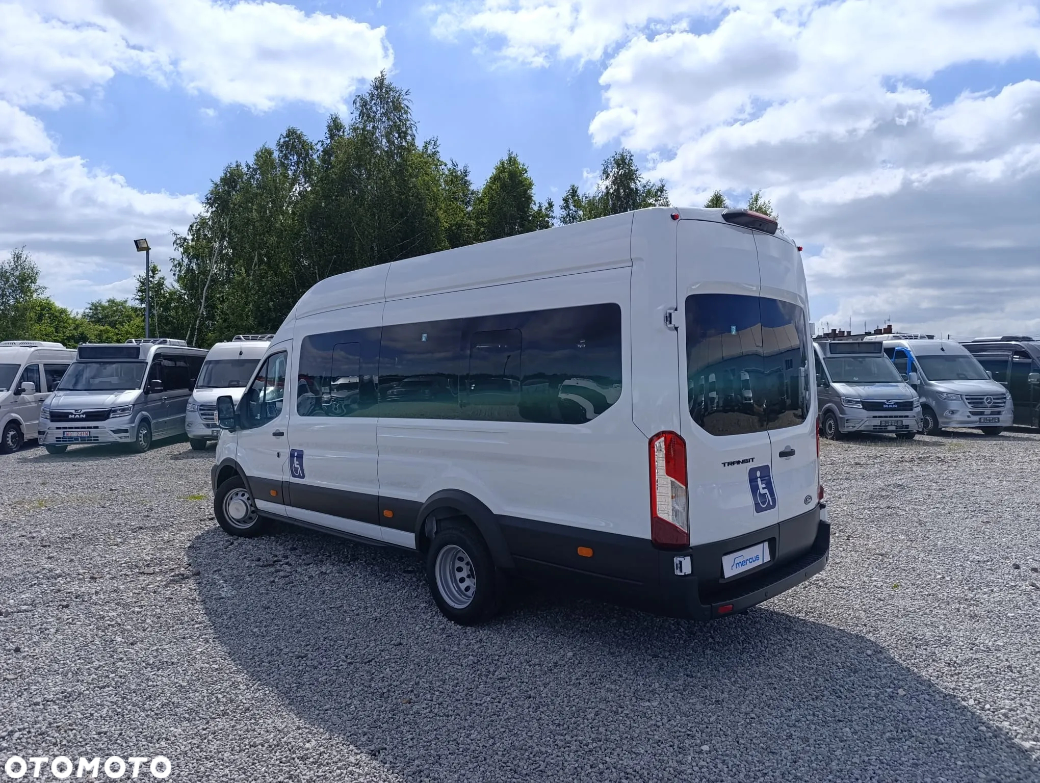 Ford Transit - 9