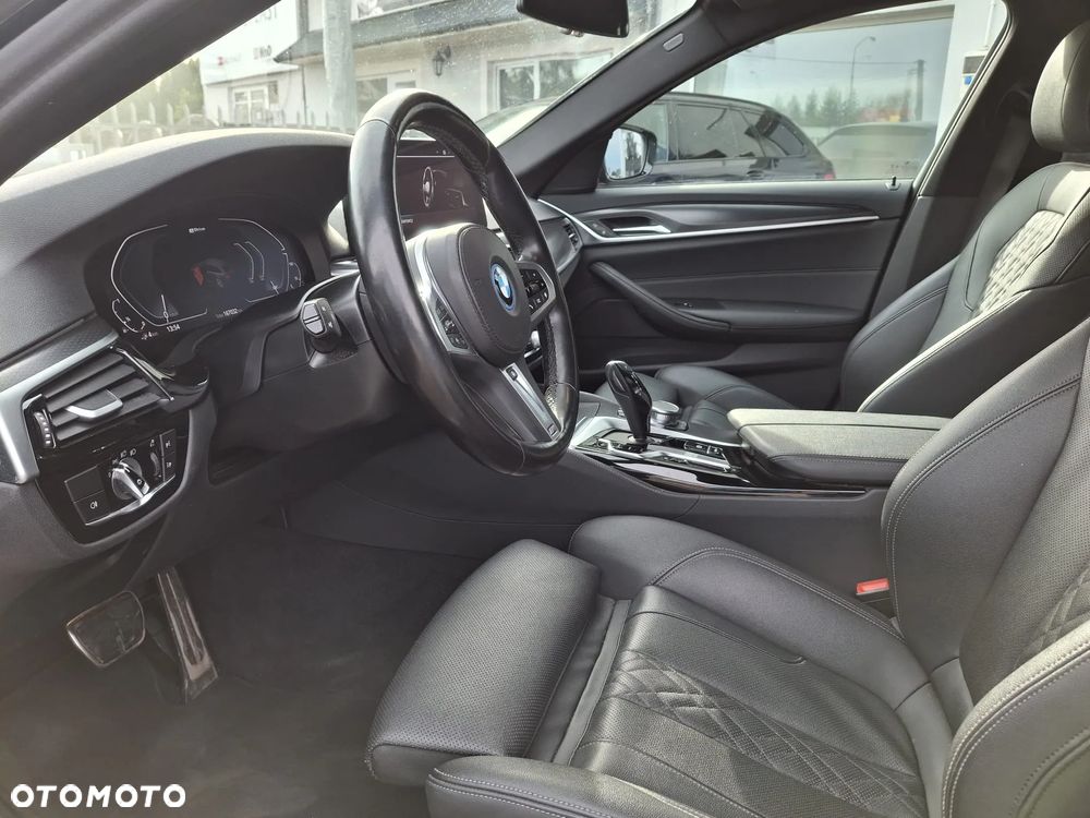 BMW Seria 5 530e M Sport sport - 9