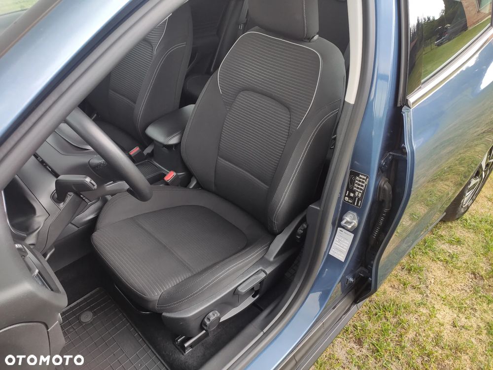 Ford Focus 1.0 EcoBoost mHEV Titanium - 12