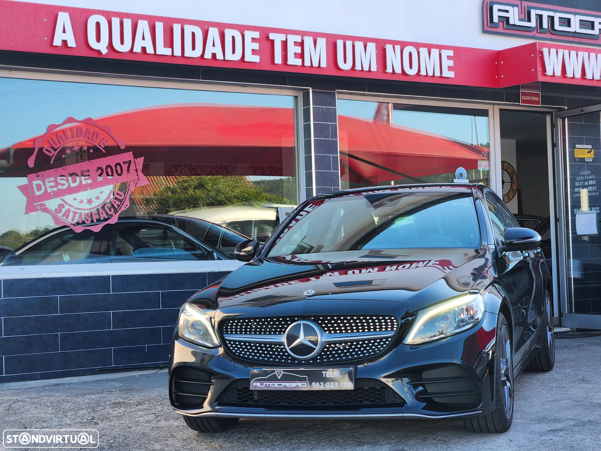 Mercedes-Benz C 220 d AMG Line - 2