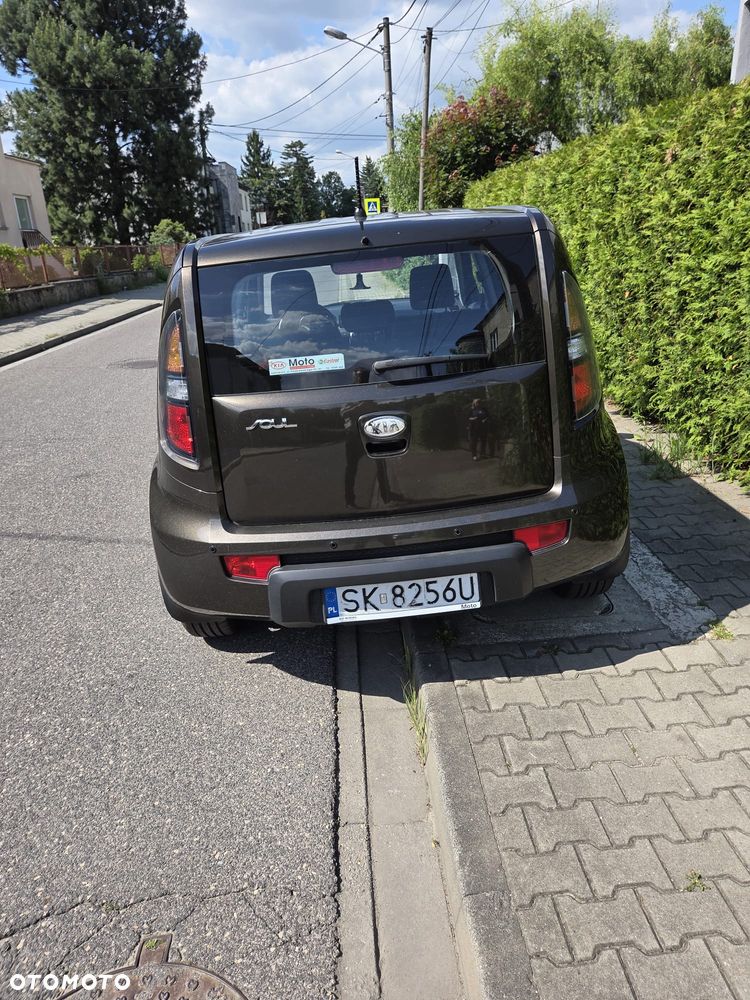 Kia Soul 1.6 L - 4