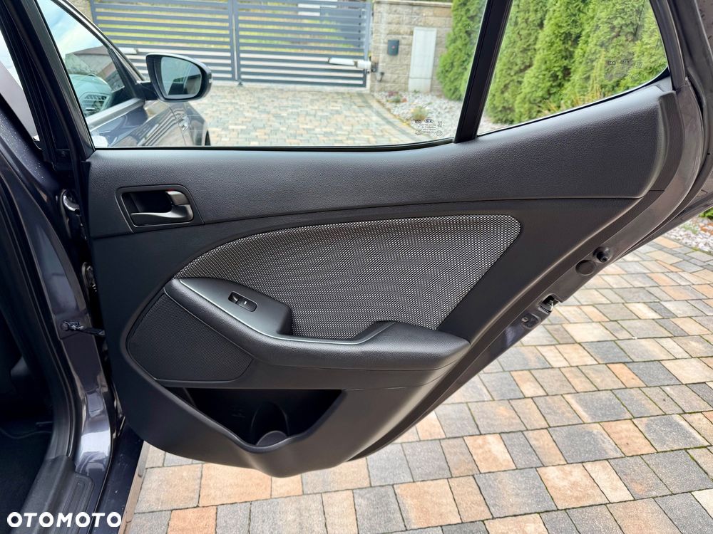Kia Optima 2.0 CVVL Attract - 20