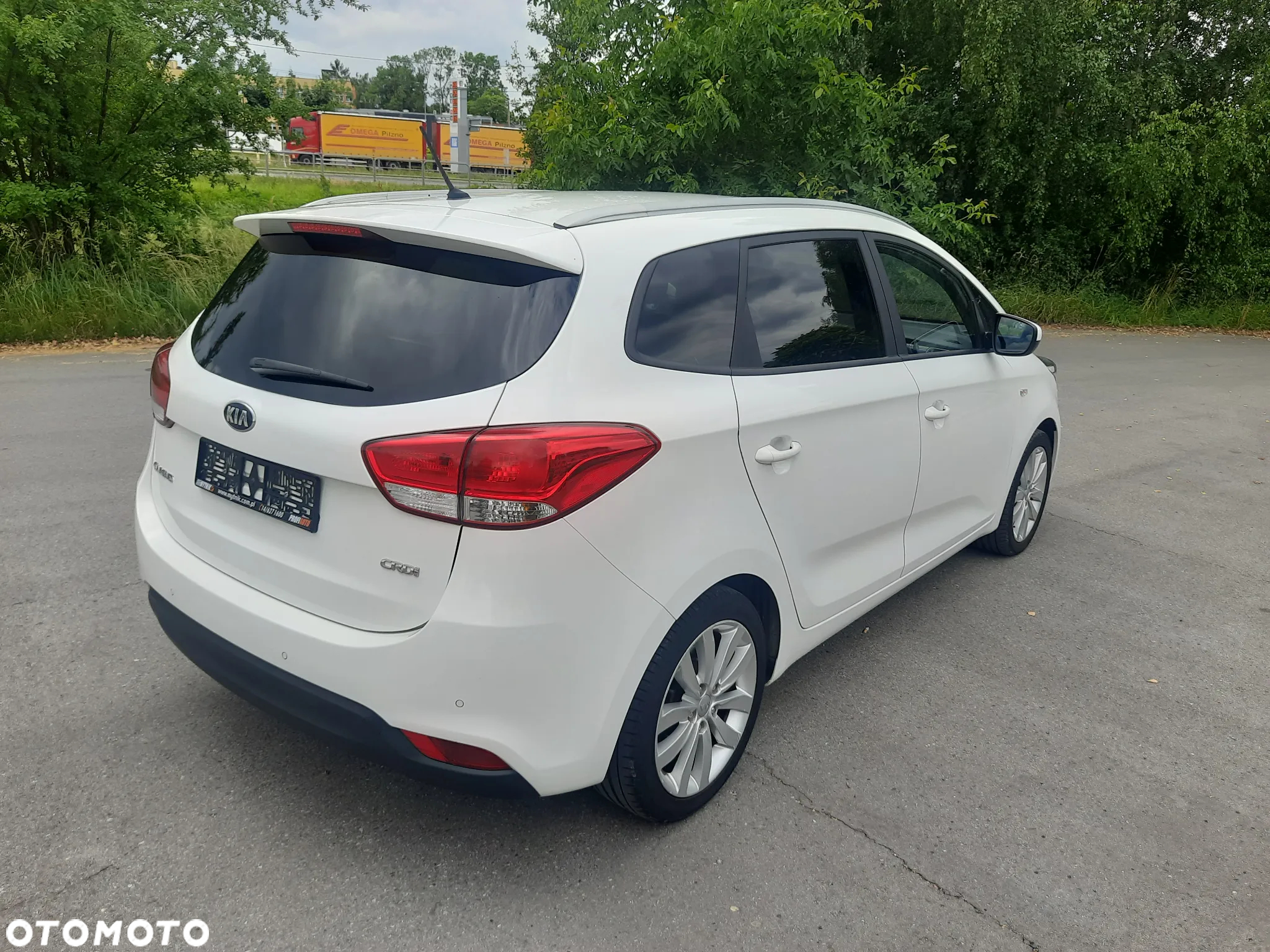 Kia Carens 1.7 CRDi M EU6 - 3