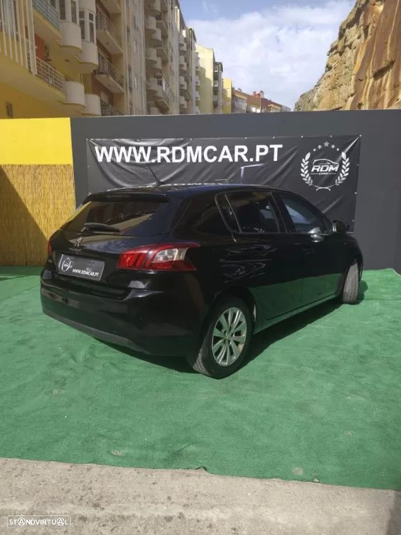 Peugeot 308 1.2 PureTech Style J17 - 5
