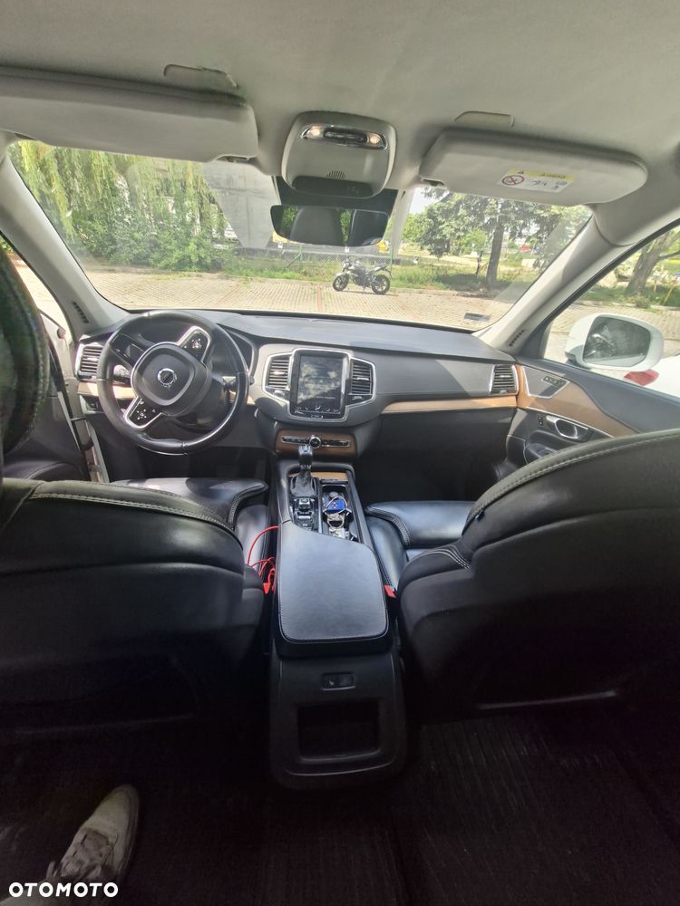 Volvo XC 90 - 5