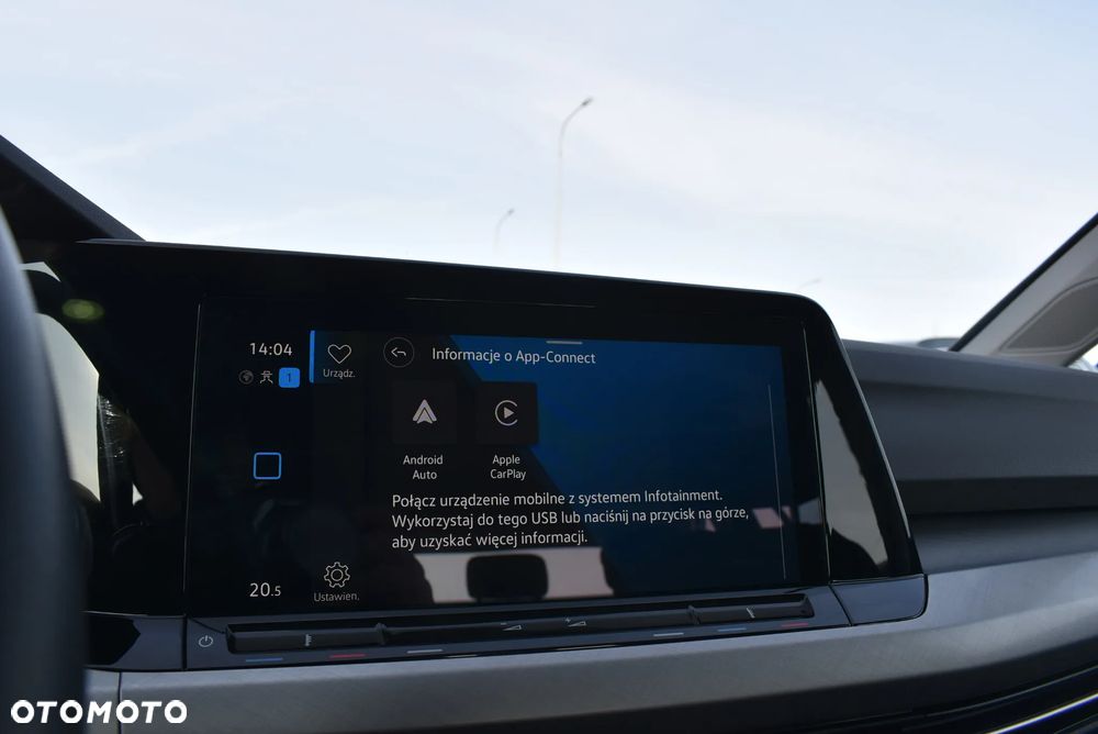 Volkswagen Golf 1.5 eTSI OPF DSG Life - 30