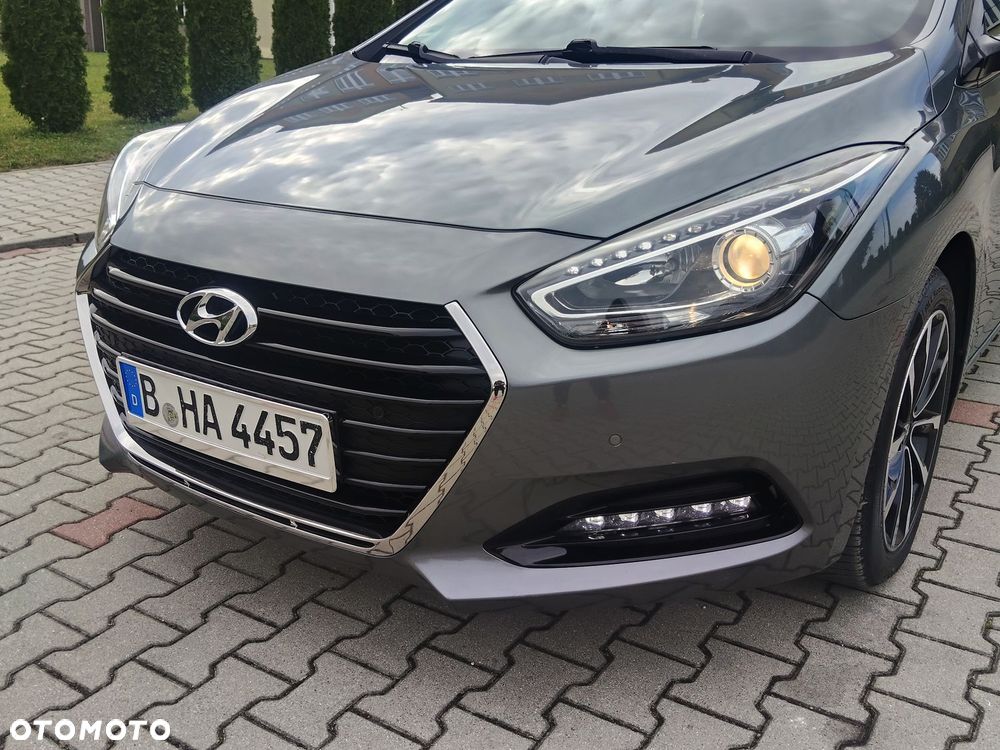 Hyundai i40 Kombi 2.0 Premium - 14