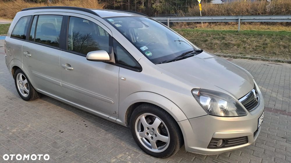 Opel Zafira 1.9 CDTI Cosmo - 8