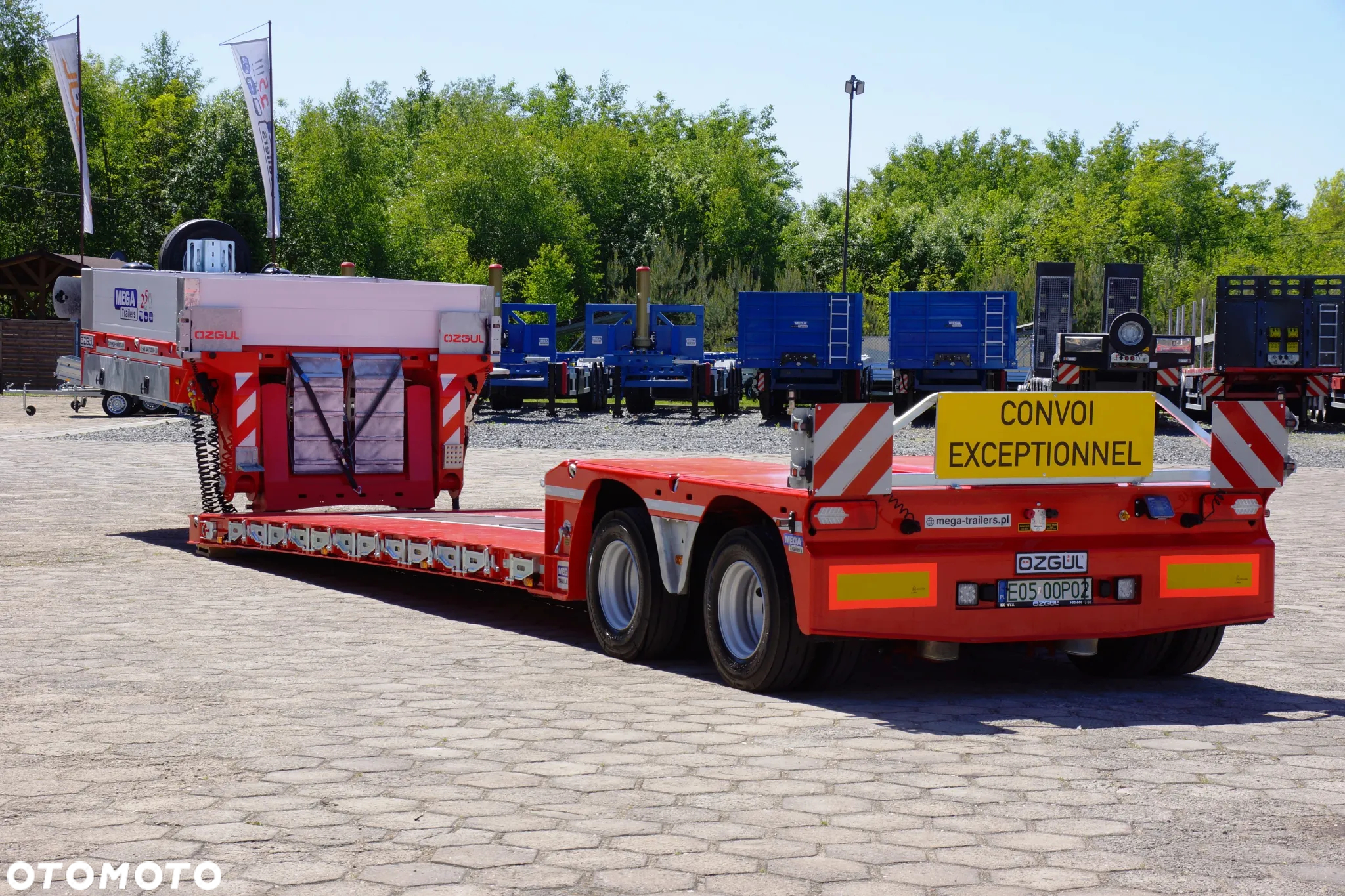 Inny TIEFBETT - MEGA TRAILERS - wersja STRONG - OSIE SAF - TRIDECK - ALUFELGI - 7