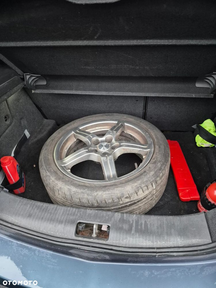 Opel Astra III GTC 1.8 Sport - 6