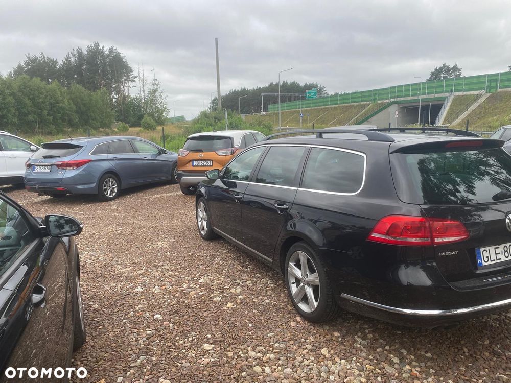 Volkswagen Passat 2.0 TDI DSG BlueMotion Technology Comfortline - 8