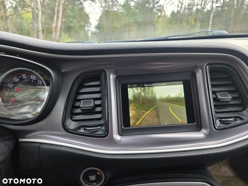 Dodge Challenger 3.6 SXT Plus - 8