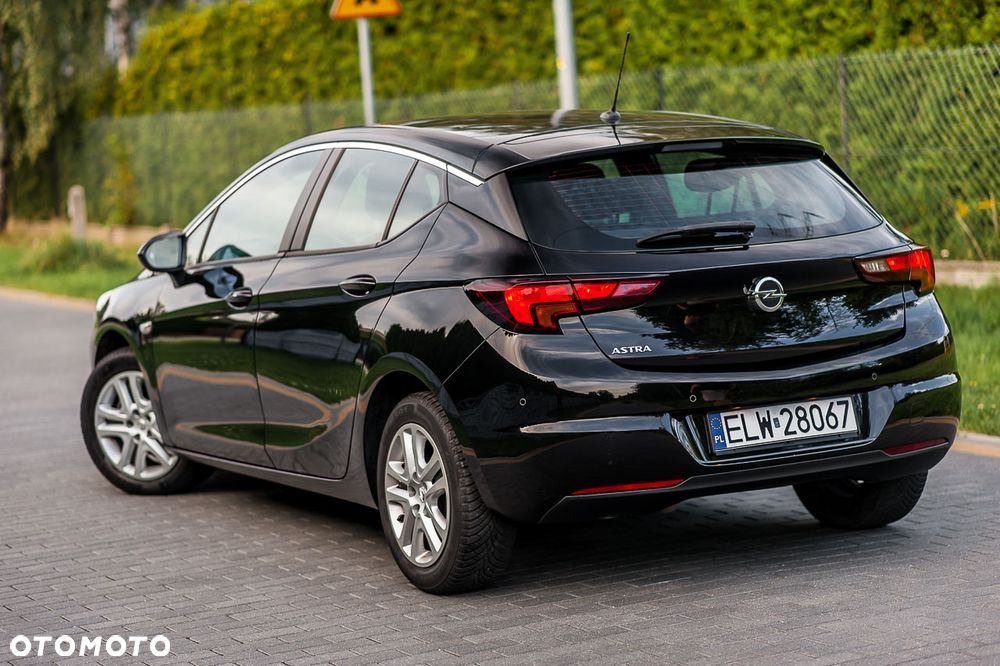 Opel Astra 1.4 Turbo Start/Stop Automatik Edition - 2