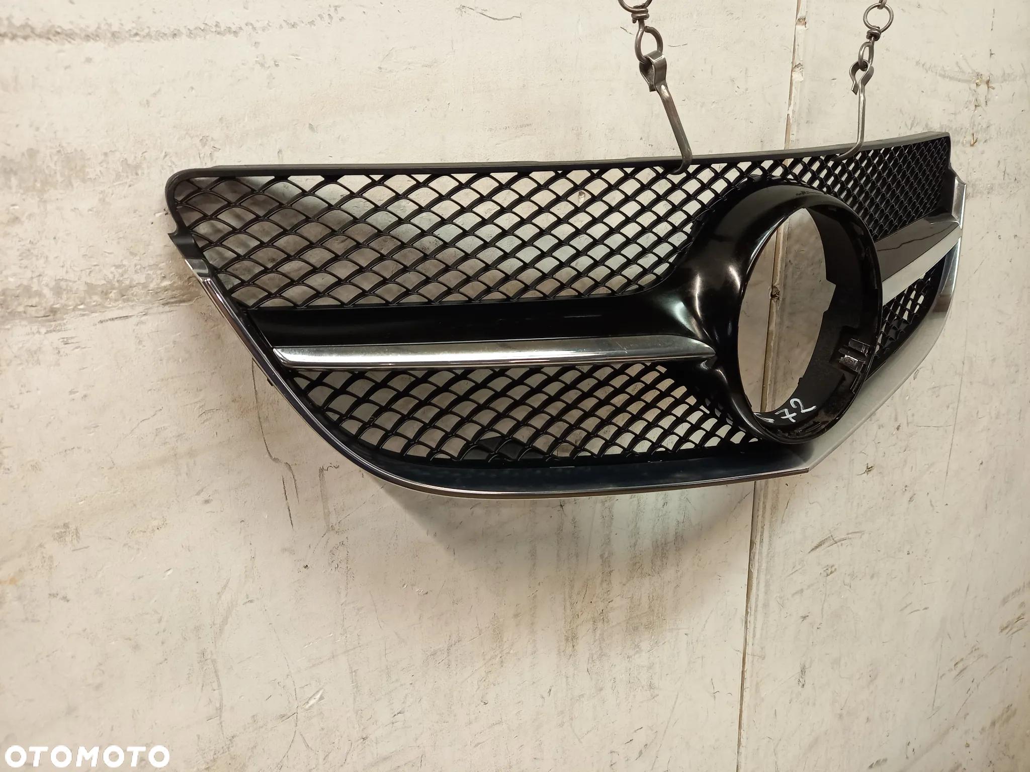 Mercedes A W 207 lift E klasa coupe AMG grill atrapa - 3