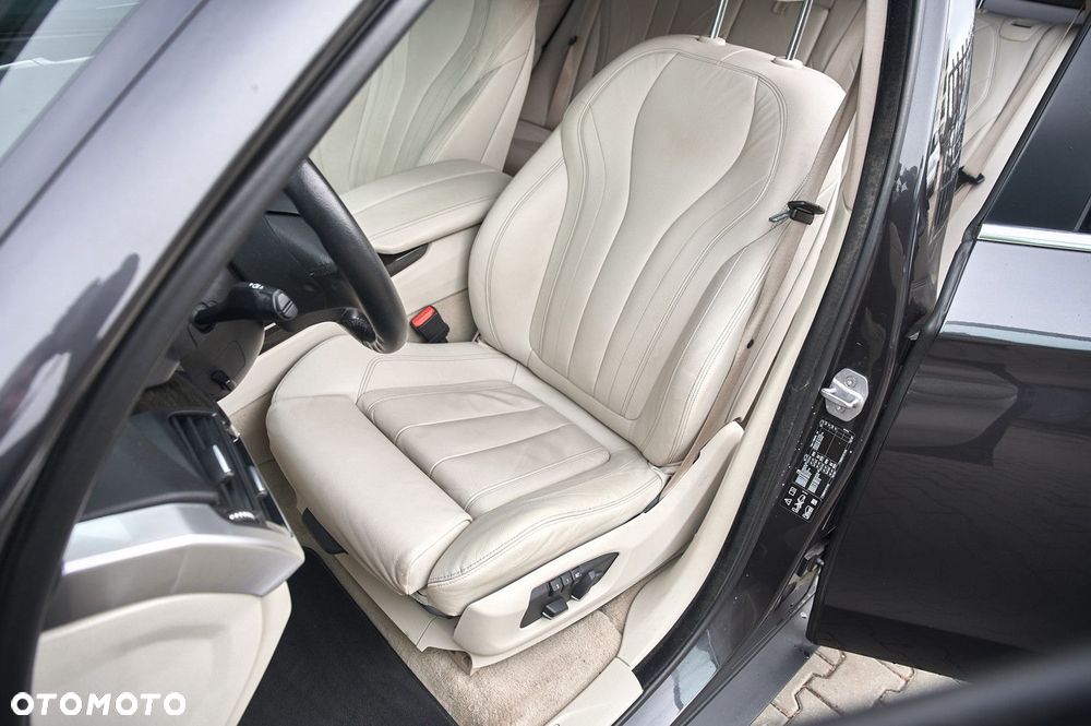 BMW X5 - 14