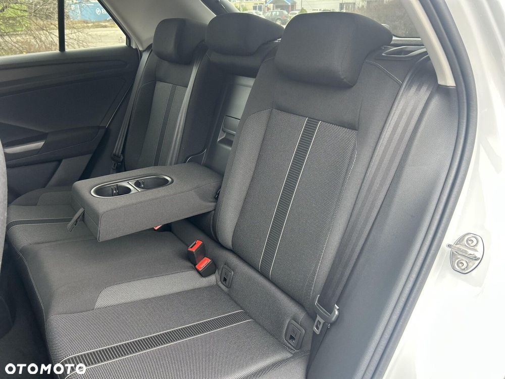 Volkswagen T-Roc 1.5 TSI Life Plus DSG - 27