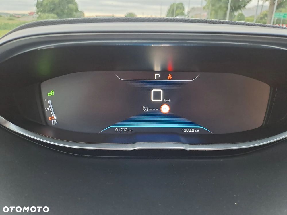 Peugeot 3008 1.2 PureTech Allure S&S EAT6 - 21