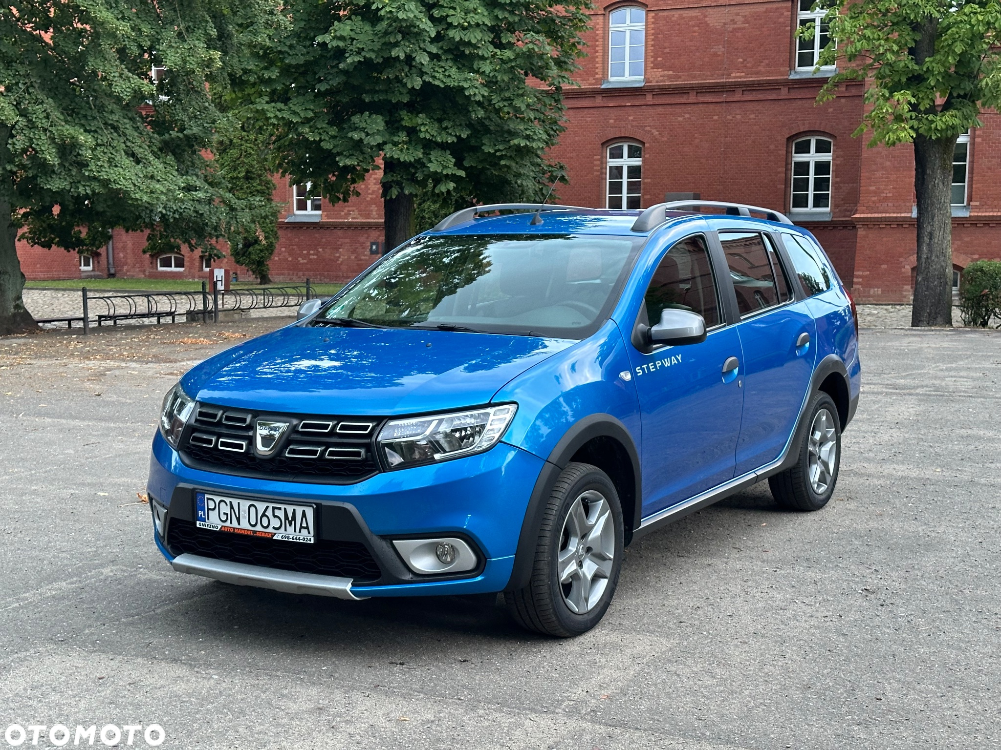 Dacia Logan MCV 0.9 TCe Stepway S&S - 8