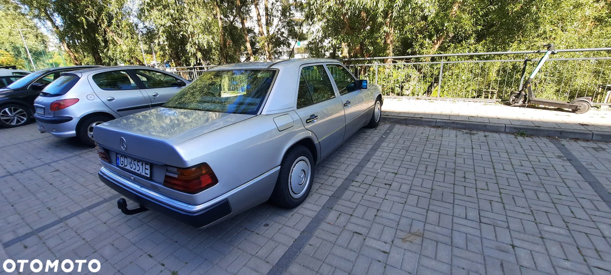 Mercedes-Benz W124 (1984-1993) - 10