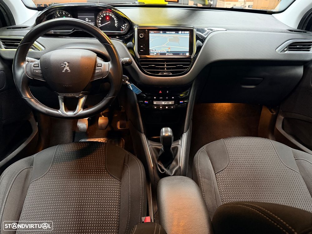 Peugeot 208 1.6 BlueHDi Allure - 6