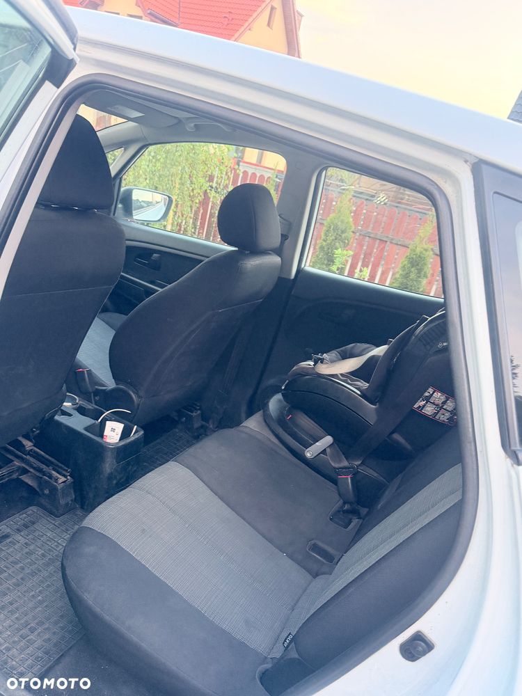 Kia Venga 1.4 M - 6