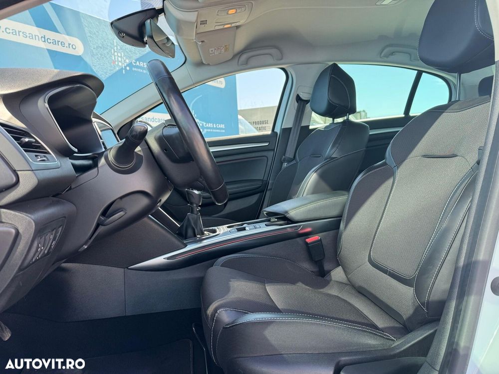 Renault Megane TCe GPF Intens - 8