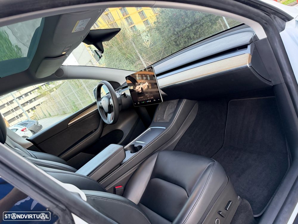 Tesla Model Y Tração Traseira - 6