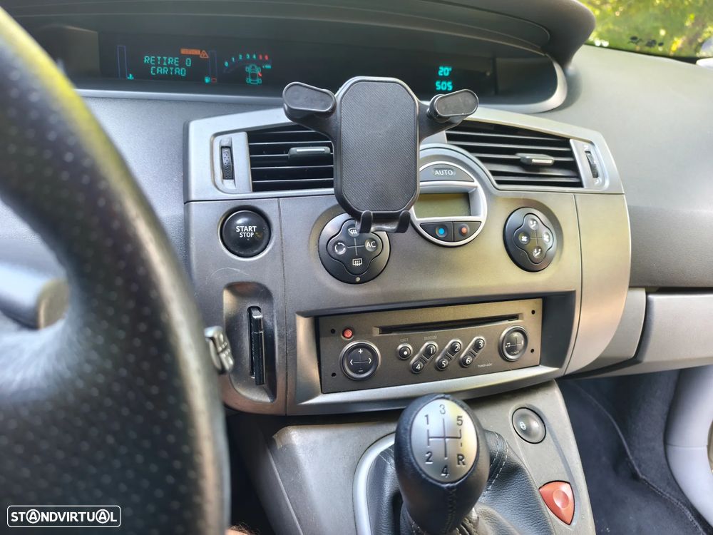 Renault Scénic 1.5 dCi Confort Dynamique - 8