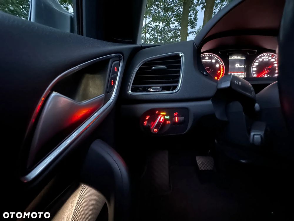 Audi Q3 2.0 TFSI Quattro Design S tronic - 31