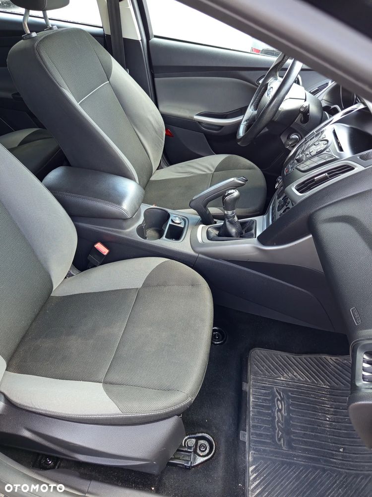 Ford Focus 1.0 EcoBoost Start-Stopp-System - 9