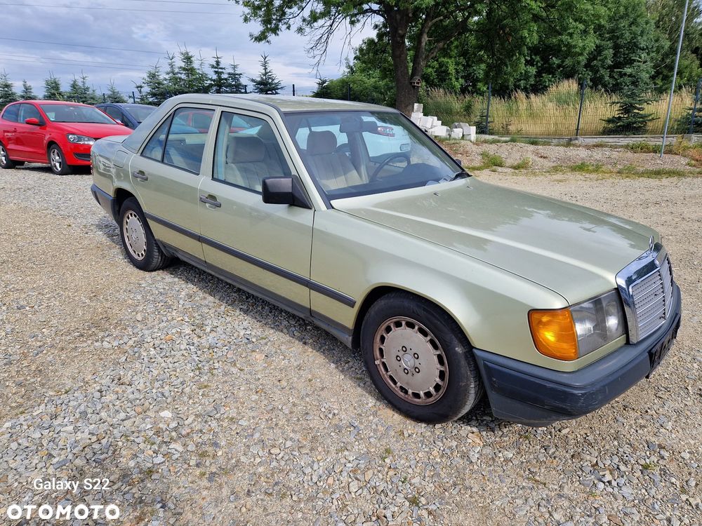 Mercedes-Benz W124 (1984-1993) - 31