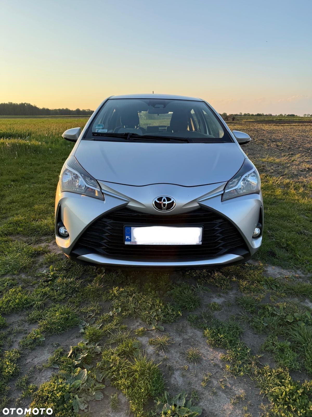 Toyota Yaris - 6