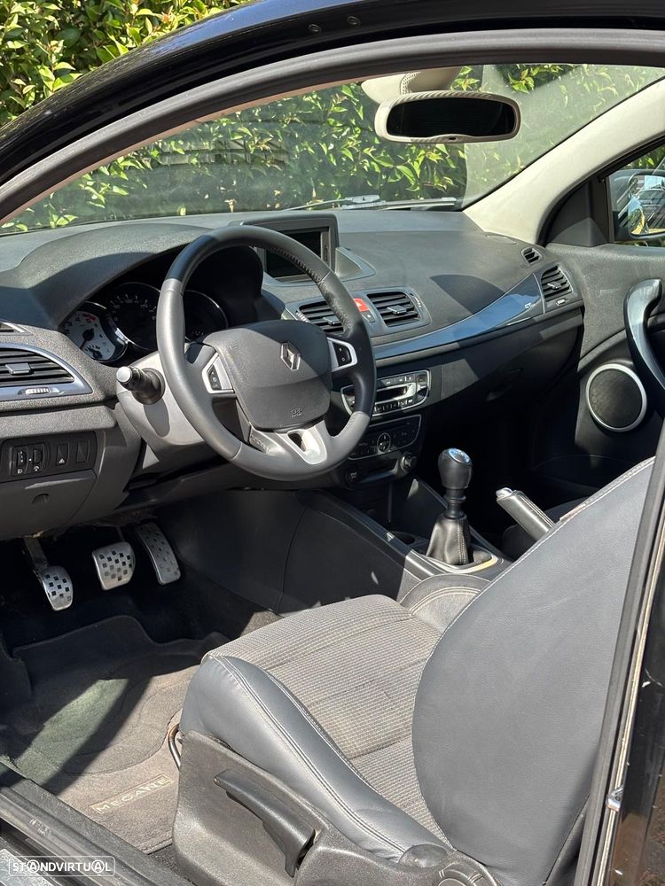Renault Mégane Coupe 1.5 dCi GT Line - 8