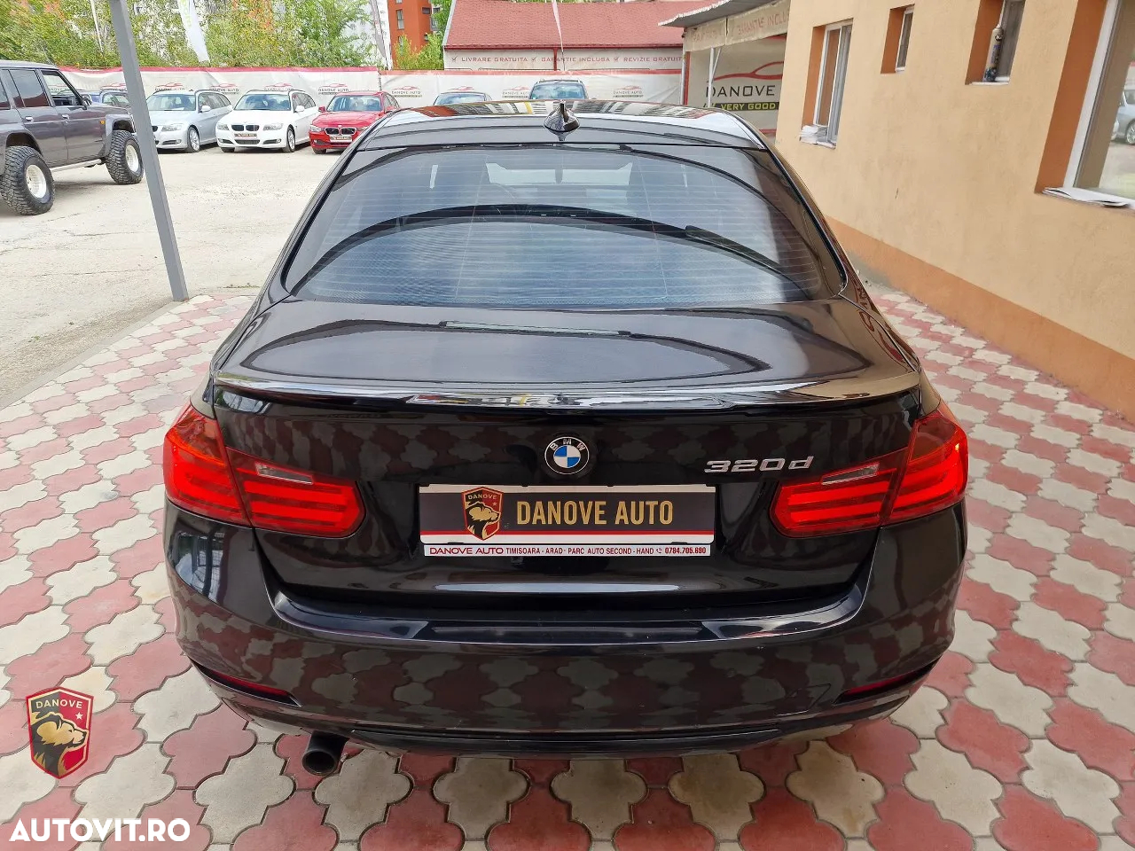 BMW Seria 3 320d Aut. Blue Performance Sport Line - 10
